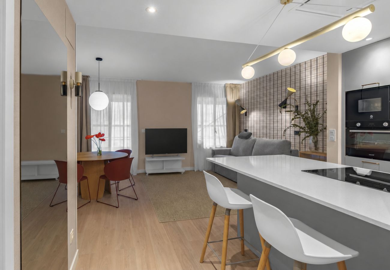 Apartamento en San Sebastián/Donostia - TRIUNFO 3: A/C & BALCONY